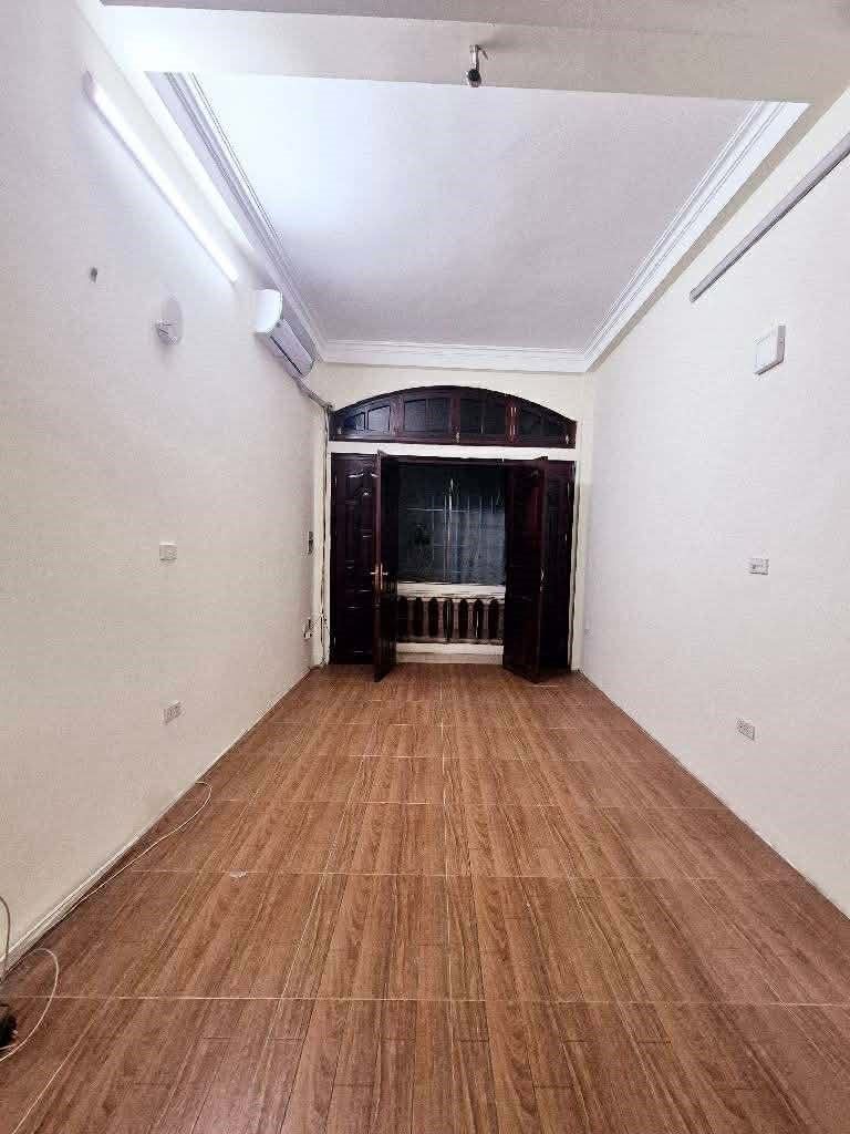 BÁN NHÀ HÀO NAM 36m2 x 5T_NGÕ RỘNG THOÁNG_GẦN PHỐ & Ô TÔ_2 MẶT NGÕ, hơn 9 tỷ